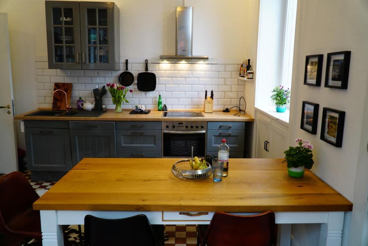 Großzügige Altbauwohnung in Bestlage Hamburgo Exterior foto