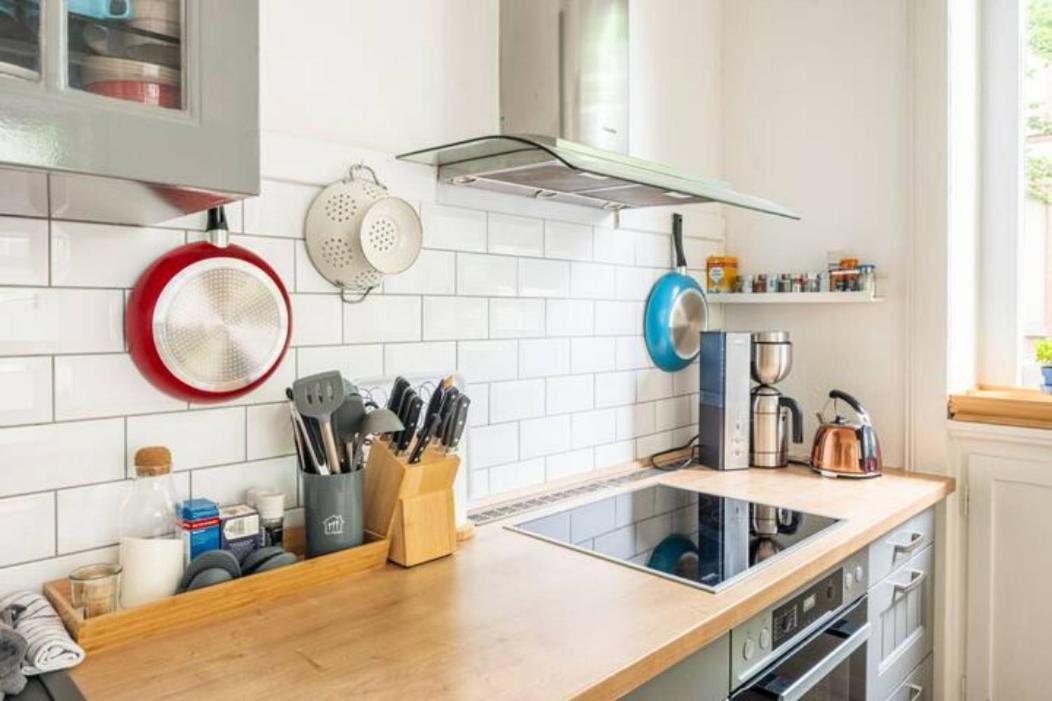 Großzügige Altbauwohnung in Bestlage Hamburgo Exterior foto
