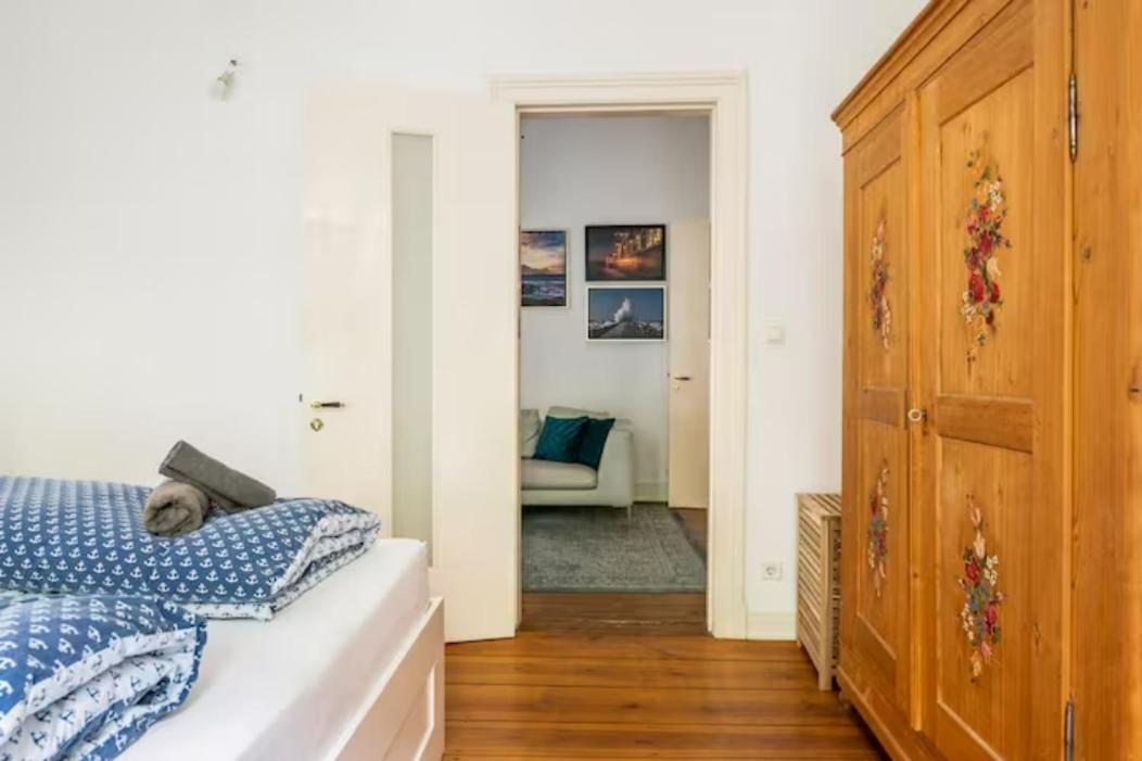 Großzügige Altbauwohnung in Bestlage Hamburgo Exterior foto