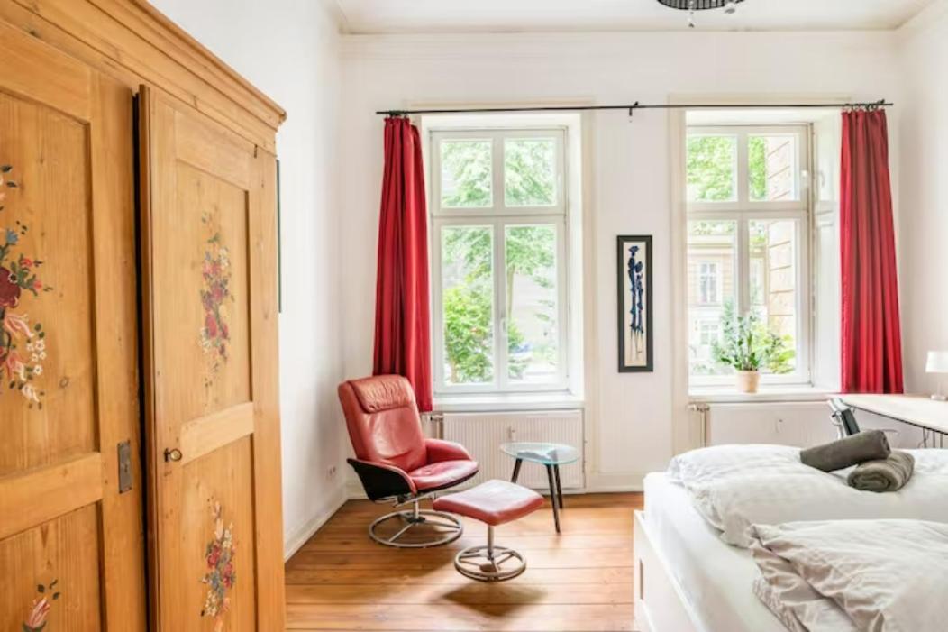 Großzügige Altbauwohnung in Bestlage Hamburgo Exterior foto