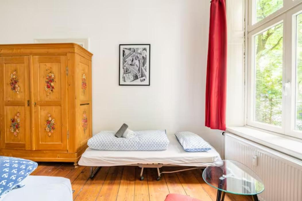 Großzügige Altbauwohnung in Bestlage Hamburgo Exterior foto